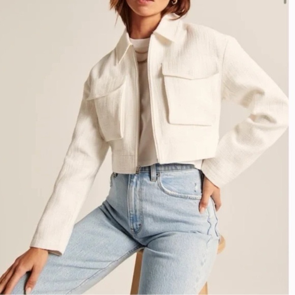 Abercrombie & Fitch Cropped Tweed Jacket